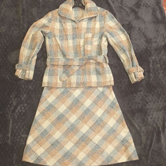 Vintage 1960s Dalton Skirt Suit | Matching Jacket, Belt and midi flare Skirt - Picture 1 of 11